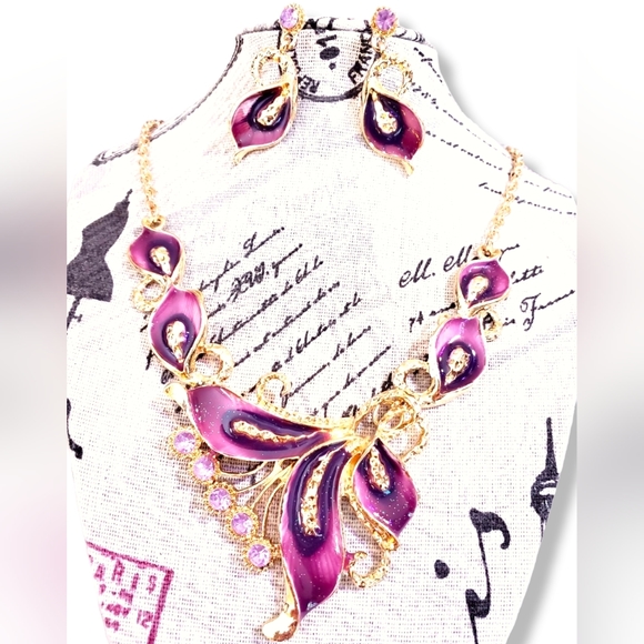 Gold plated Red green purple sparkly crystal feather necklace earrings sets - Picture 7 of 16